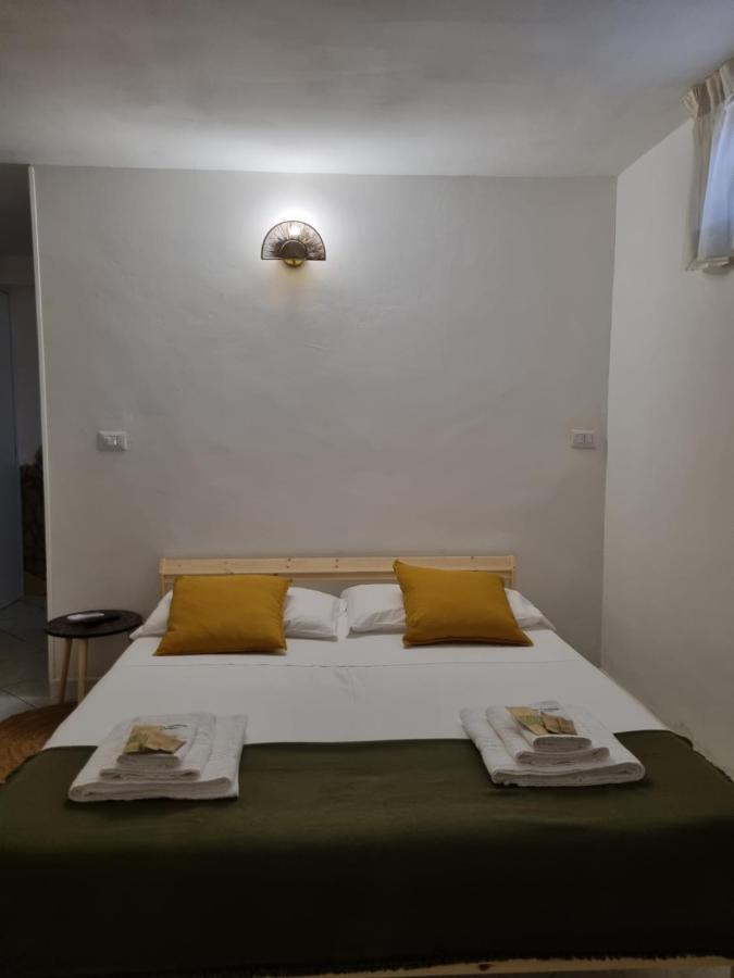 Bed and Breakfast La Ceiba Speciosa Capaccio Habitación foto